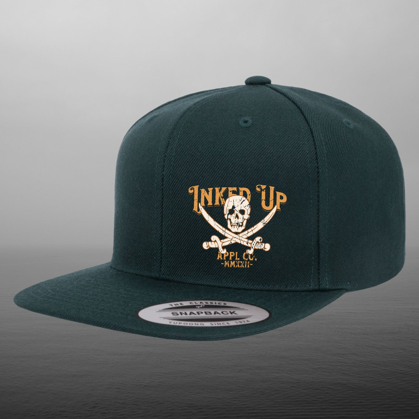 LOOSE LIPS HAT (CURVE or FLAT)